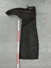 Load image into Gallery viewer, MIU MIU BLACK LEATHER BOOTS (38,5)