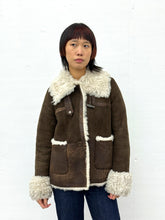Load image into Gallery viewer, ESCADA BROWN LEATHER SHEARLING JACKET