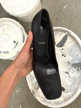 Load image into Gallery viewer, PRADA SQUARE TOE BLACK LEATHER PUMPS (38)
