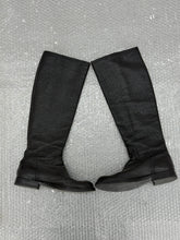 Load image into Gallery viewer, MIU MIU BLACK LEATHER BOOTS (38,5)
