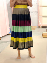 Load image into Gallery viewer, KENZO PARIS PLEATED COTTON SKIRT

