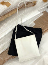 Load image into Gallery viewer, JIL SANDER MEDIUM TANGLE OFF WHITE LEATHER BAG
