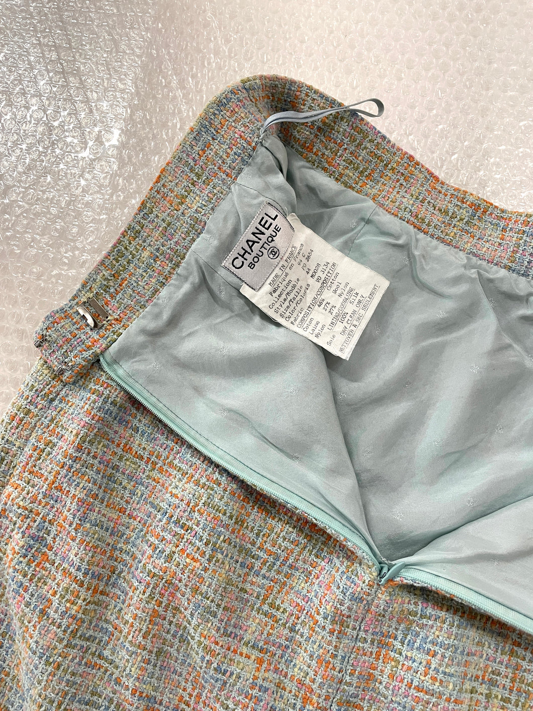 CHANEL TWEED PENCIL SKIRT