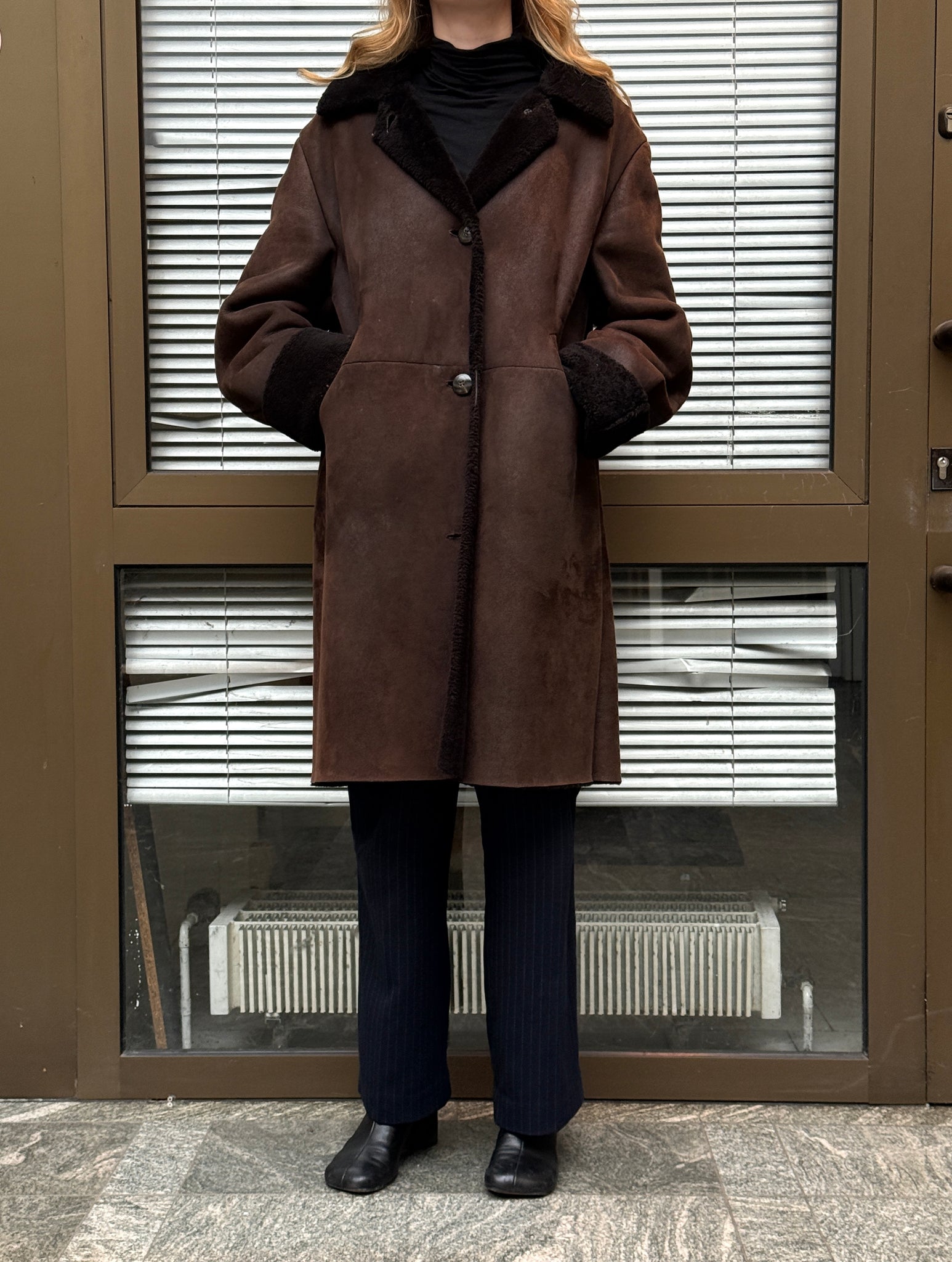 JIL SANDER DARK BROWN SHEARLING COAT – Oh Vintage JIL SANDER DARK BROWN SHEARLING COAT – Oh Vintage