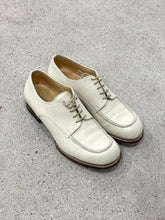 Load image into Gallery viewer, JIL SANDER BEIGE LACE UP SHOES (37,5)
