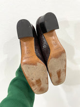 Load image into Gallery viewer, JIL SANDER DARK BROWN WOVEN HEELED SHOES (38)
