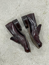 Load image into Gallery viewer, JIL SANDER DARK BROWN PENNY LOAFER (38)

