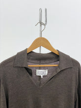 Load image into Gallery viewer, MAISON MARGIELA BROWN POLO WOOL SWEATER
