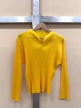 Load image into Gallery viewer, PLEATS PLEASE ISSEY MIYAKE YELLOW TOP
