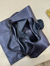 Load image into Gallery viewer, JIL SANDER DARK BLUE LEATHER TOTE BAG
