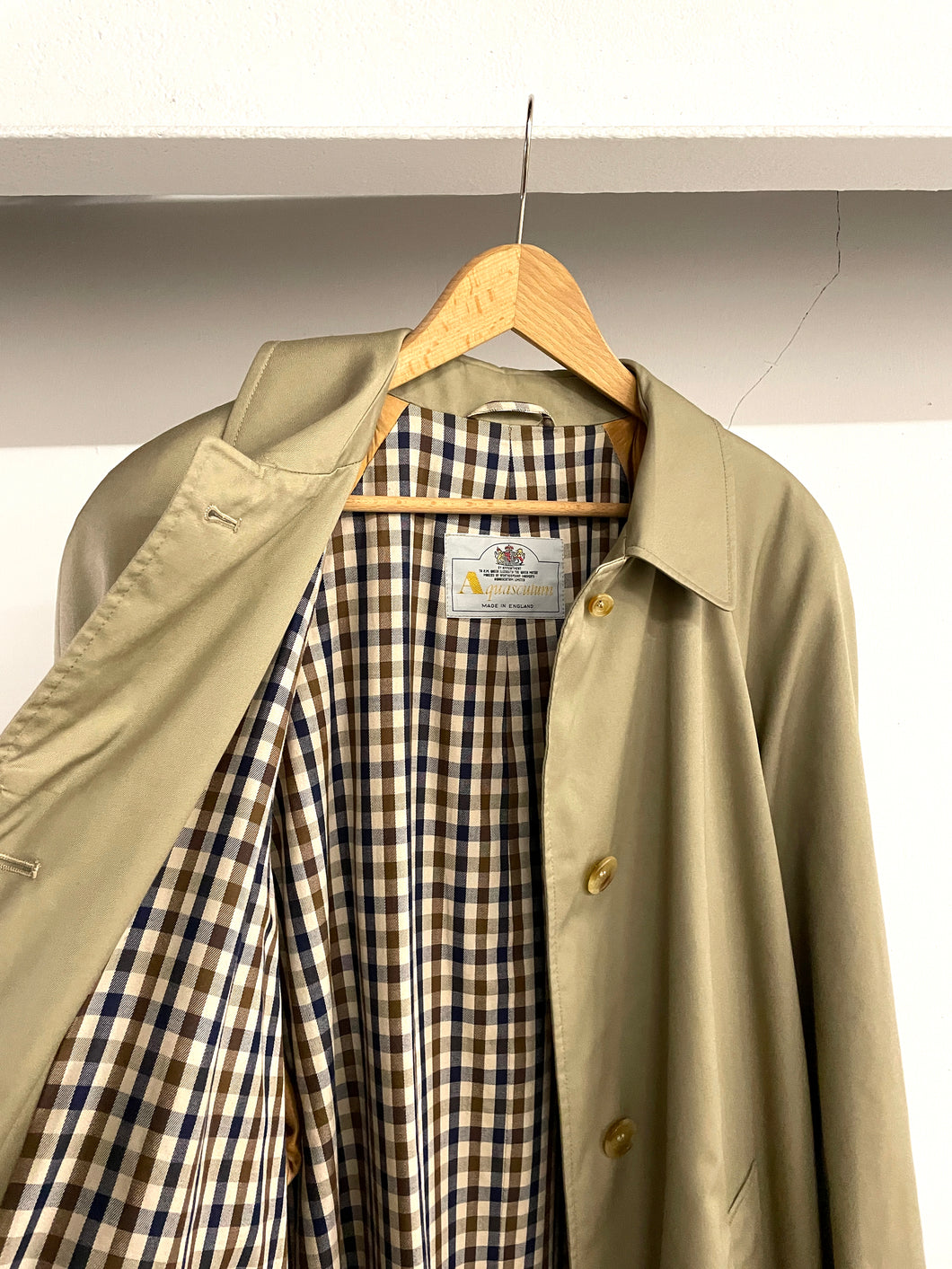 AQUASCUTUM UNISEX TRENCH COAT KHAKI