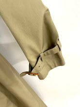 Load image into Gallery viewer, AQUASCUTUM UNISEX TRENCH COAT KHAKI
