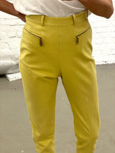 Load image into Gallery viewer, HERMÉS YELLOW RIDING PANTS
