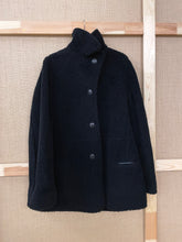 Load image into Gallery viewer, JIL SANDER BLACK SHEARLING JACKET

