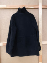 Load image into Gallery viewer, JIL SANDER BLACK SHEARLING JACKET
