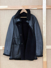 Load image into Gallery viewer, JIL SANDER BLACK SHEARLING JACKET
