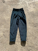 Load image into Gallery viewer, RENÉ LEZARD CHECKED CORDUROY PANTS
